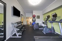 The Roslyn, Tapestry Collection by Hilton - Gym