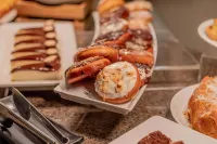 Hotel Deville Prime Cuiabá - breakfast