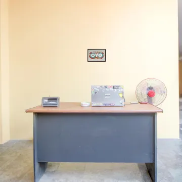 Hotel O Stasiun Tegal Near Alun-Alun Formerly Ameera Guest House