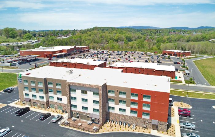 Holiday Inn Express & Suites ABINGDON by IHG