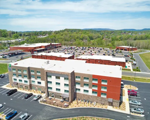 Holiday Inn Express & Suites ABINGDON by IHG Hotels in Abingdon