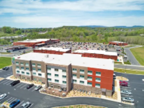 Holiday Inn Express & Suites ABINGDON by IHG