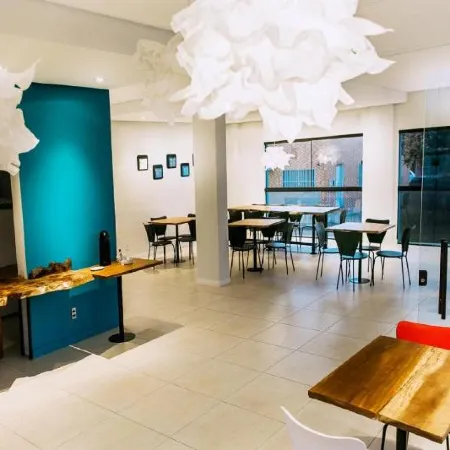 Florinn Praia Hotel Отели рядом с достопримечательностью «Инглесес»
