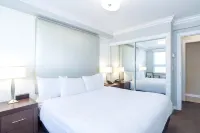 Sandman Hotel & Suites Kelowna - Balcony