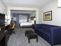 Holiday Inn Express & Suites JACKSONVILLE AIRPORT by IHG Hotels near Riverview Park