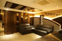 Robusta Inn