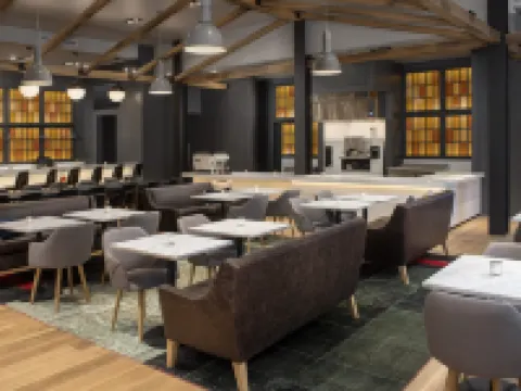 キャノピ･バイ･ヒルトン イサカ ダウンタウン イサカのホテル