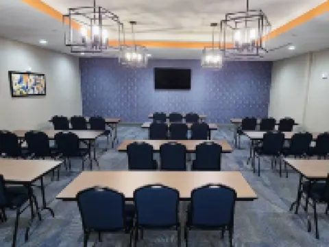 La Quinta Inn & Suites by Wyndham Austin South オースティンのホテル