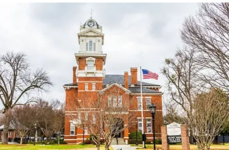 Wonderful and Stylish Place in Lawrenceville