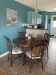 Townhome close to beach (sleeps 11) Hotels in Navarre