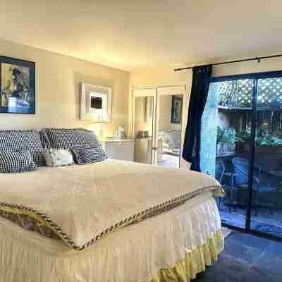 Casa Lagunita: An artistic, ocean-view retreat! Rooms