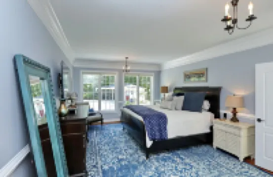 32-Acre Retreat , Pool, Hot Tub, Theatre, Fire Pit, Games, Sleeps 10