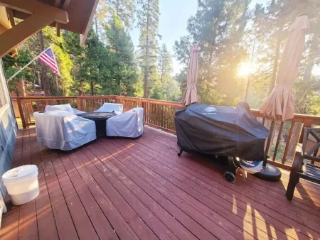 *EV charger*family friendly*Dogs OK Отели рядом с достопримечательностью «Arnold Rim Trailhead»