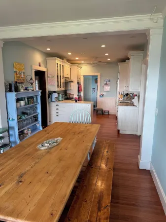 Waterview Elegant Jamestown Home 15% End of Summer Discount + 15% Week Discount