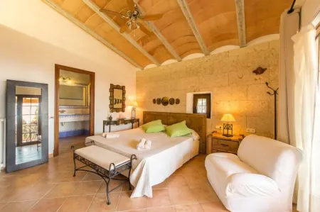 Spectacular house for 10 people with air conditioning, private pool, wifi Отели рядом с достопримечательностью «Castillo de Santueri»