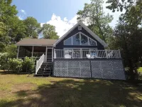 Lakefront w/ large deck, screened porch, dock, private lakefront. Pet friendly!