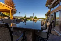 Deep Creek Serenity Retreat: Heated Pool, Patio,  Hot Tub, Sauna, Gym, Game Room