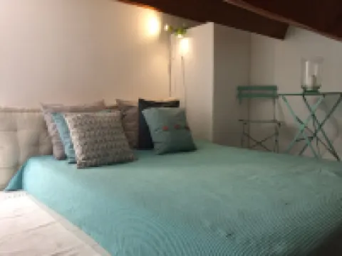 A little corner of Paradise - 4 minutes walk to the beach and restaurants Hotels in Saint-Cyr-sur-Mer