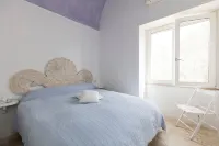 Charming, quiet house with magnificent views of the sea and capri from above