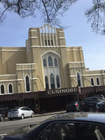 New York Style Loft Located In A Historic Building In Downtown Salem, Oregon.