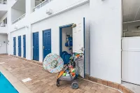BEAUTIFUL WATERFRONT 3BD/3BA CONDO IN THE HEART OF CLEARWATER BEACH