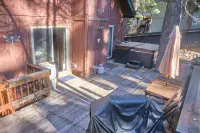 Quiet & Large house - Hot Tub, Pool table, Fast WiFi, EV charger -  close to all