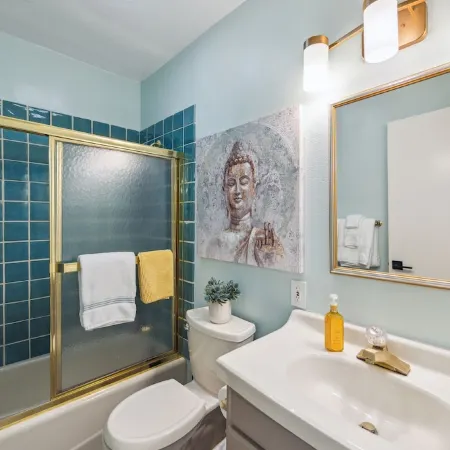 Luxury Spa Retreat Guest House with Ocean View