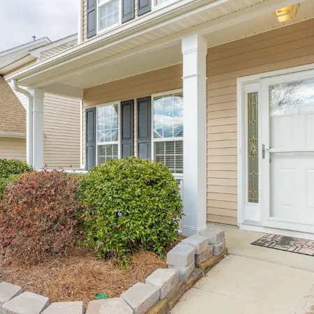 Modern, Relaxing, Peaceful home near Furniture Market and High Point University