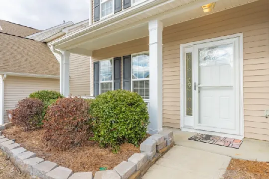 Modern, Relaxing, Peaceful home near Furniture Market and High Point University