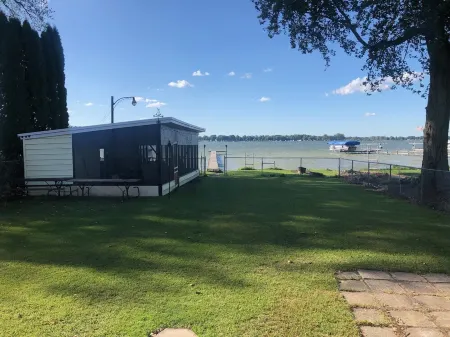 Notre Dame Home games / Experience Lakefront Life