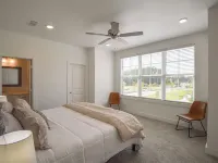 New  3BR/3.5BA condo 1.2 miles from MSU and 1.9 miles from the Cotton District! 斯塔克維爾住宿飯店