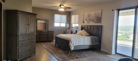 Peace and Quiet in the Heart of Williamson Valley Ranch