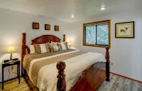 Cedar creek cabin @Mt.Rainier