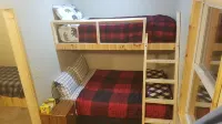 Petoskey - Cozy, Peaceful Cabin in the Woods. Close to Trails and Lakes!