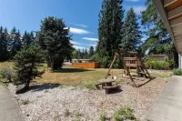 Theater, playground, gameroom, arcade, large dining room, 20mi to PDX, 3bd/2ba