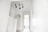 3 BR cozy + renovated walkable downtown stay