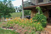 Lancaster co.  farmhouse  in the heart of amish country