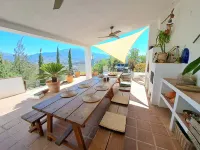 Villa with private pool, 10 people, 5 bathrooms