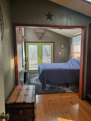 Secluded River Cabin Getaway (Masten Cabin) Hotels near Cedar Creek Winery LLC