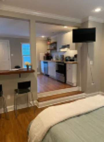 Newly renovated backhouse in the heart of Memphis' historic Evergreen District.