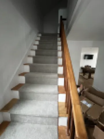 Modern 7Bd/3Ba Mountain Chalet w/ Hot tub, 3 minutes from Okemo