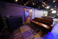 3-bedroom house one mile from downtown Grove City+Dogs welcome+Quiet+Pool table