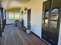Marlay View Cottage. Luxurious, modern, spacious.