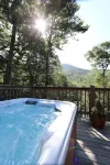 Mountain View -  Hot Tub - Mountain View Sleeps 6 -  Dog / Pet Friendly -