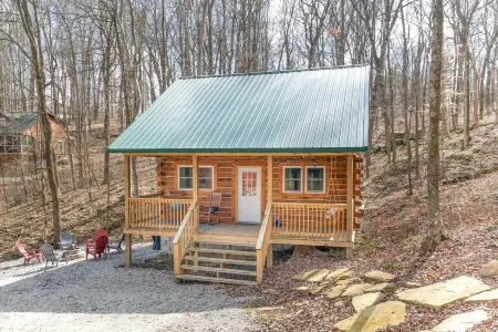 Make memories at the lake or on the porch at The Toasted Marshmallow Cabin!