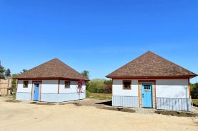 Trillium Cottage–Handcrafted, brand-new cottage in Blue Hill