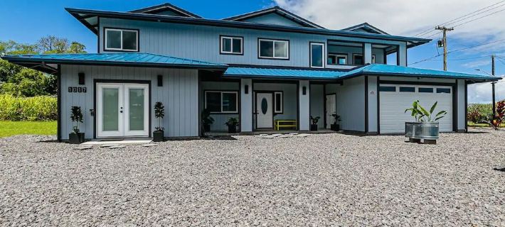 Entire 3-bedroom house in Hilo Hotels in Hilo