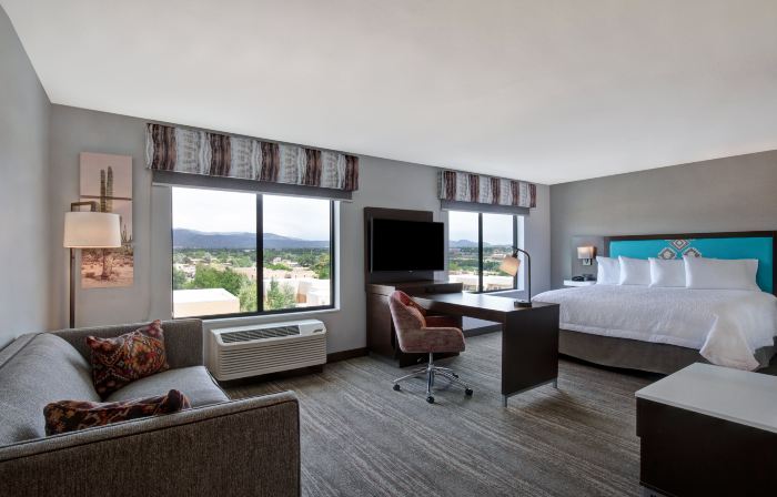 Hampton Inn Santa Fe South