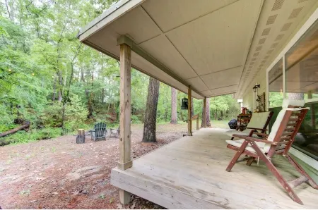 Creekside Cabin 38- Closed Temporarily for Floor Repairs- So Sorry!