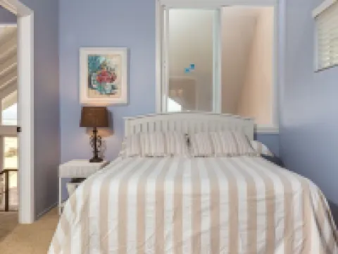 Happy Clam Casa Oceanfront Beach House w/Private GuestHouse